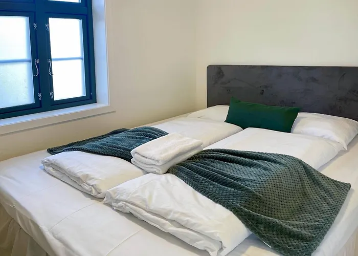 Vibrant On Bustling Street, Above A Restaurant - Perfect For Tourists,