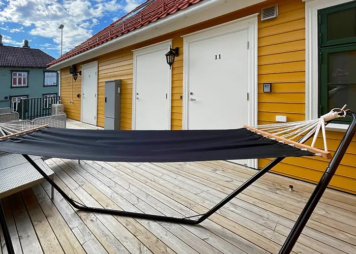 Apartament Vibrant On Bustling Street, Above A Restaurant - Perfect For Tourists, Stavanger